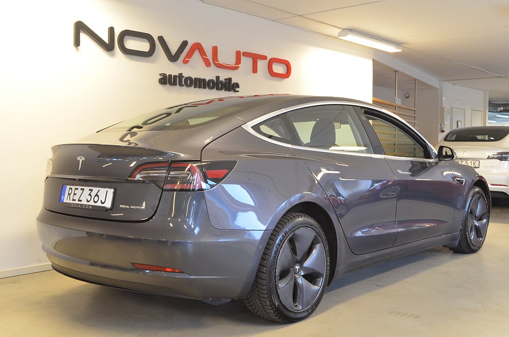 Tesla Model 3 2019 - miniatyr 17