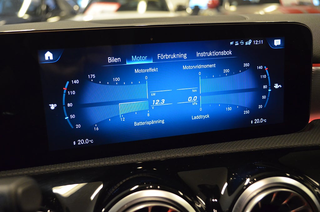 Mercedes-Benz A 2022 - miniatyr 14