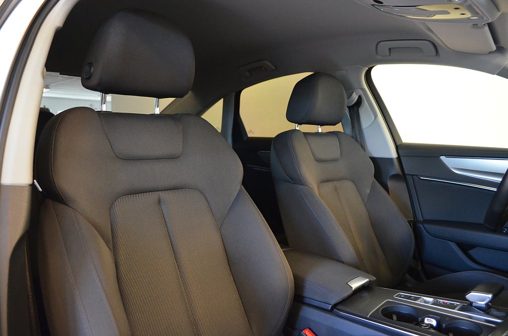 Audi A6 2020 - miniatyr 16