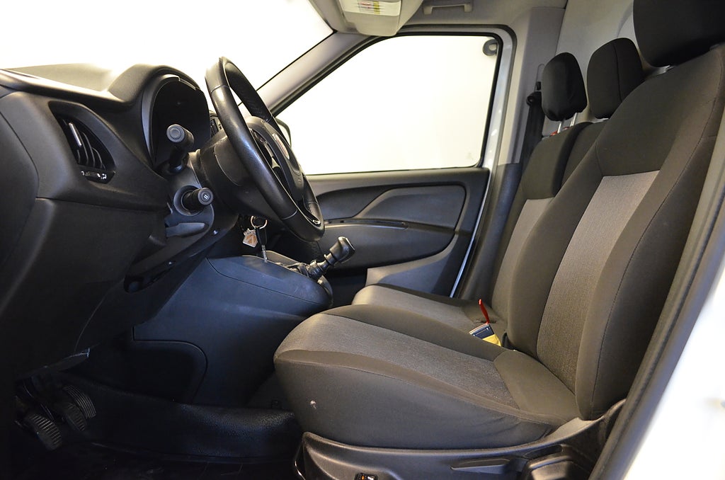 Fiat Doblò 2018 - miniatyr 8