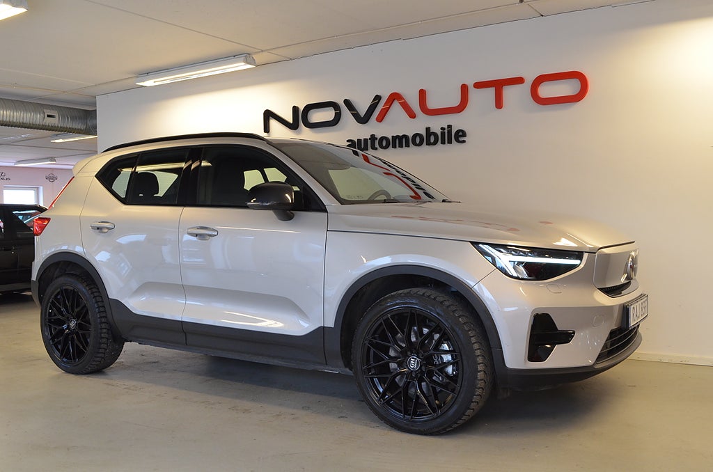 Volvo XC40 Recharge Single Motor Core GPS Kamera Momsbil