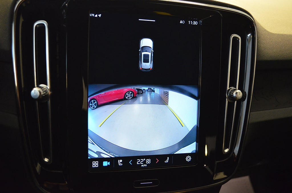 Volvo XC40 2023 - miniatyr 10