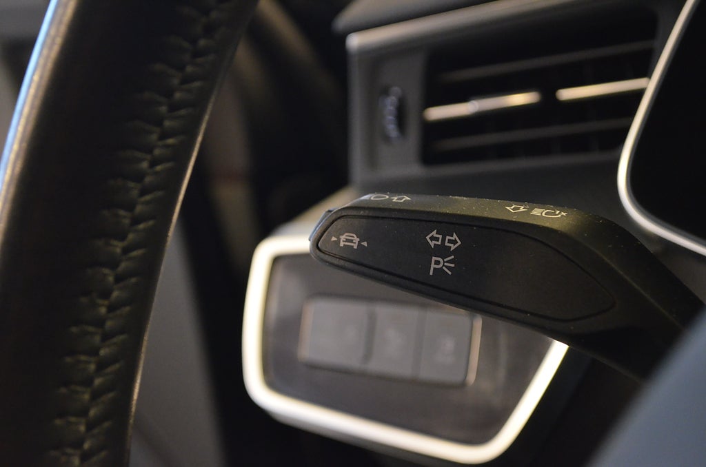 Audi A6 2019 - miniatyr 14