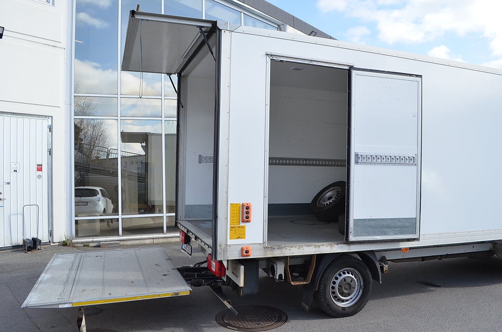 Mercedes-Benz Sprinter 2022 - miniatyr 4