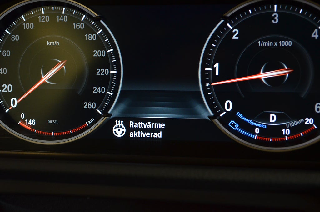 BMW 530 2015 - miniatyr 18