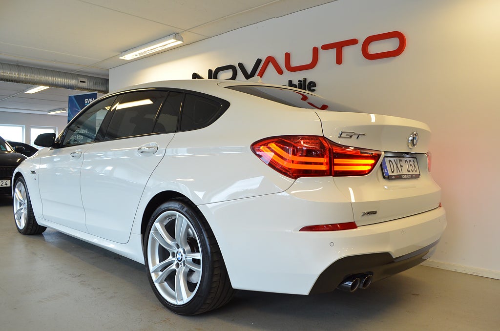 BMW 530 2015 - miniatyr 6