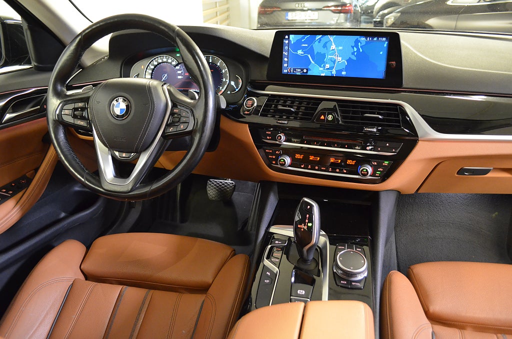 BMW 530 2018 - miniatyr 2