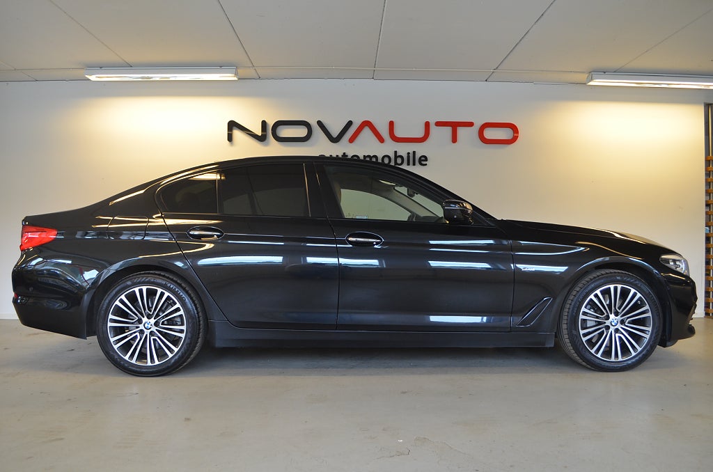 BMW 530 2018 - miniatyr 24