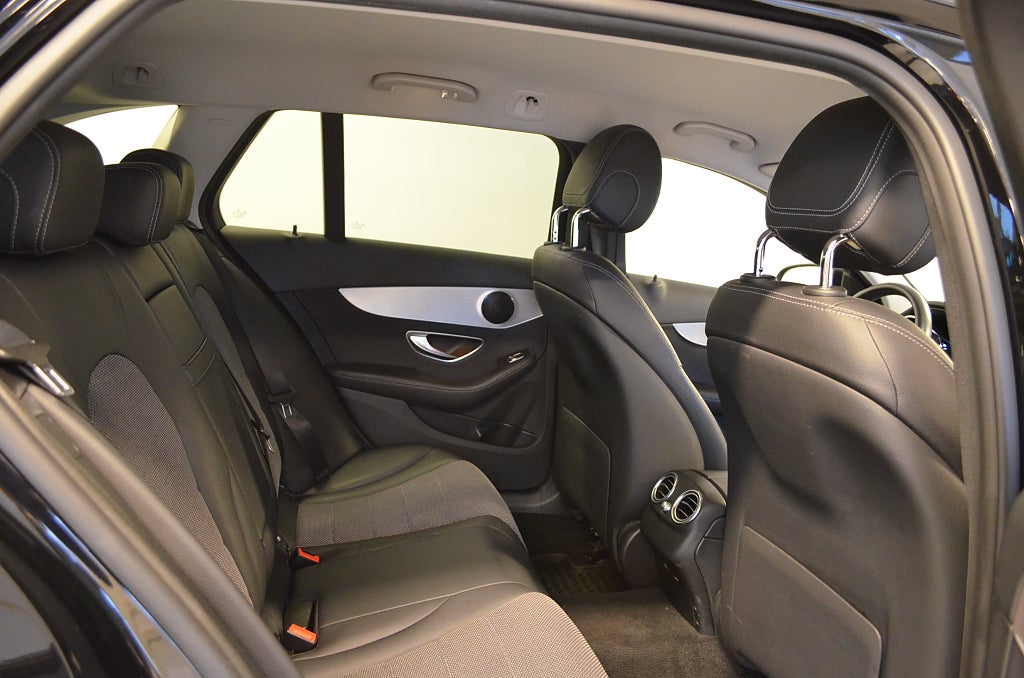 Mercedes-Benz C 2020 - miniatyr 21