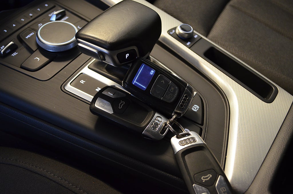 Audi A4 2016 - miniatyr 11