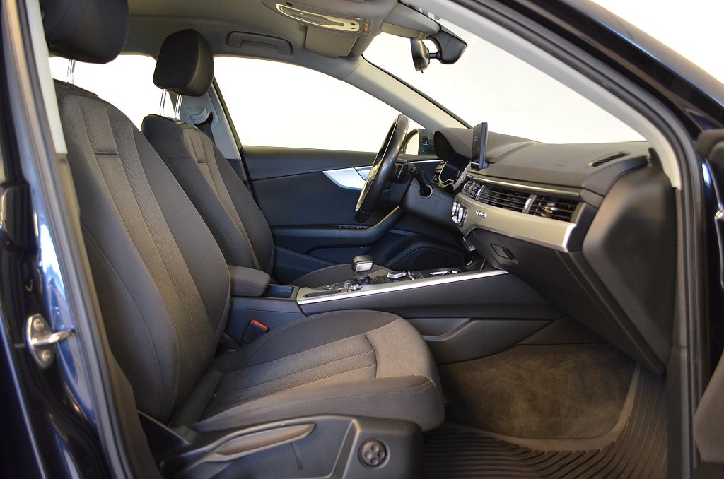 Audi A4 2016 - miniatyr 18