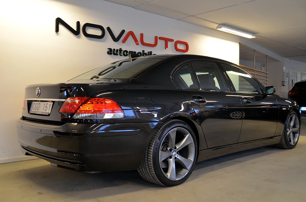 BMW 730 2008 - miniatyr 24