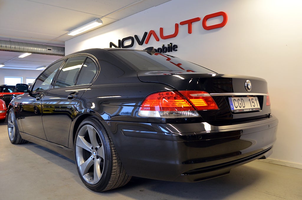 BMW 730 2008 - miniatyr 6