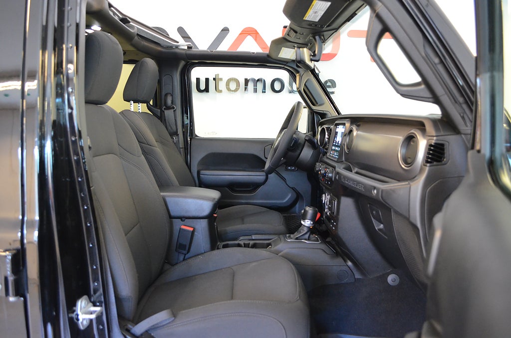Jeep Wrangler 2023 - miniatyr 14