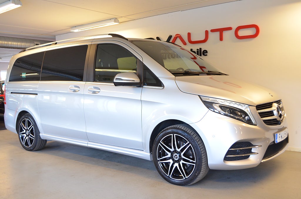 Mercedes-Benz V 250d 4Matic AMG Burmester Eldörrar Drag Värmare ILS GPS