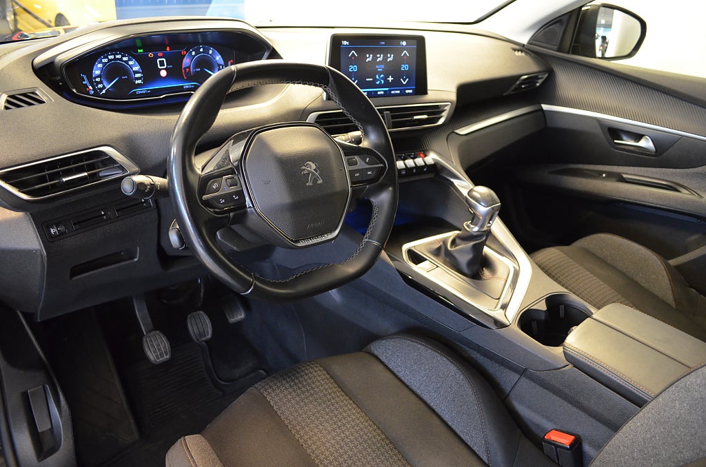 Peugeot 3008 2019 - miniatyr 2