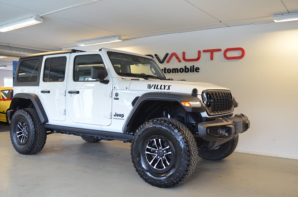 Jeep Wrangler Unlimited 3.6 V6 4WD Willys Edition 380Mil