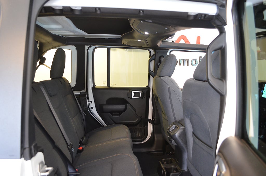 Jeep Wrangler 2024 - miniatyr 18