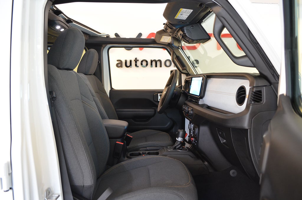Jeep Wrangler 2024 - miniatyr 5