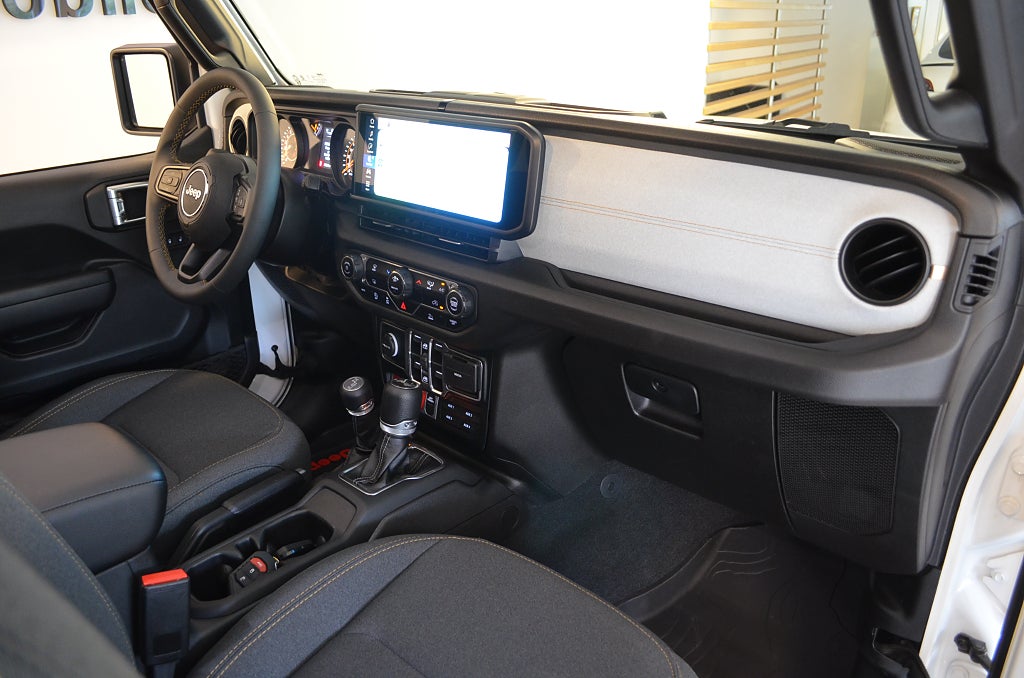 Jeep Wrangler 2024 - miniatyr 6