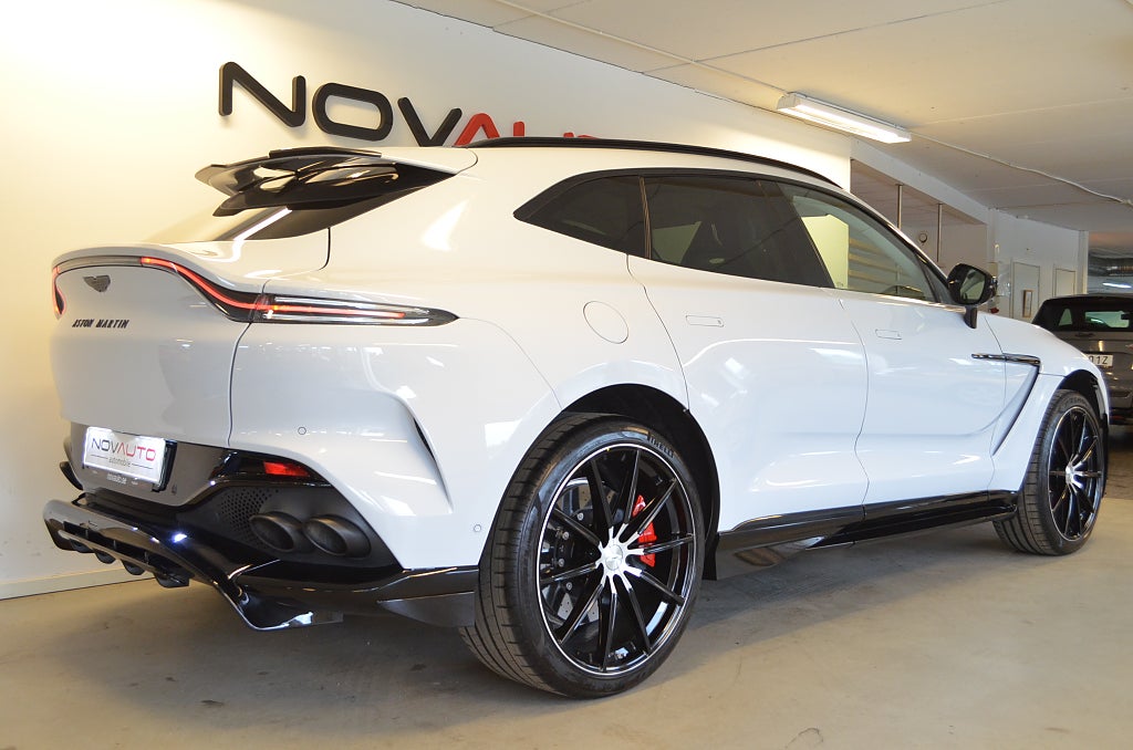 Aston Martin DBX 2023 - miniatyr 22