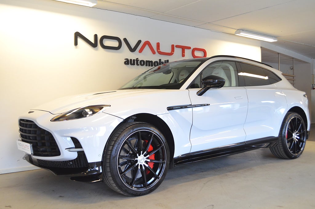 Aston Martin DBX 2023 - miniatyr 4