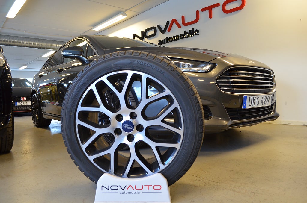 Ford Mondeo 2016 - miniatyr 11