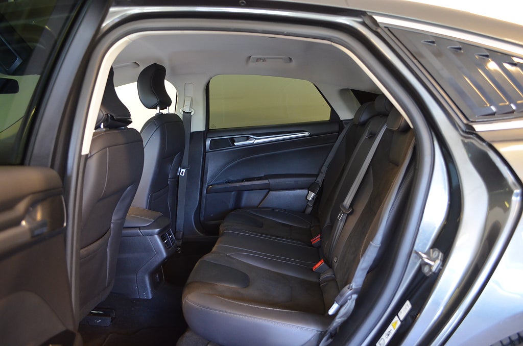 Ford Mondeo 2016 - miniatyr 24
