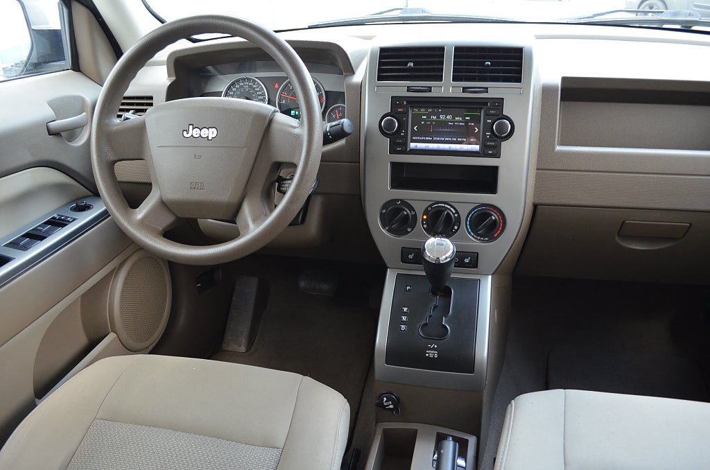 Jeep Patriot 2007 - miniatyr 2