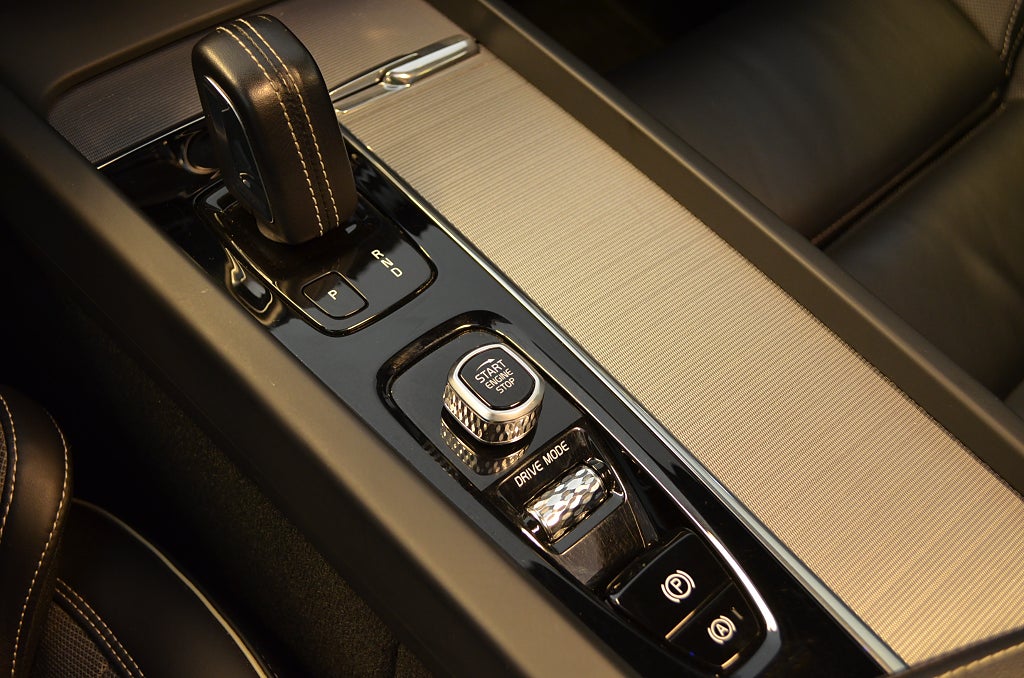 Volvo XC60 2020 - miniatyr 17