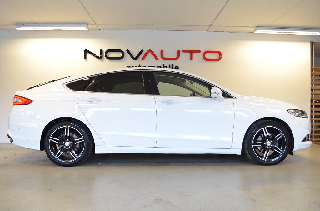 Ford Mondeo 2019 - miniatyr 21