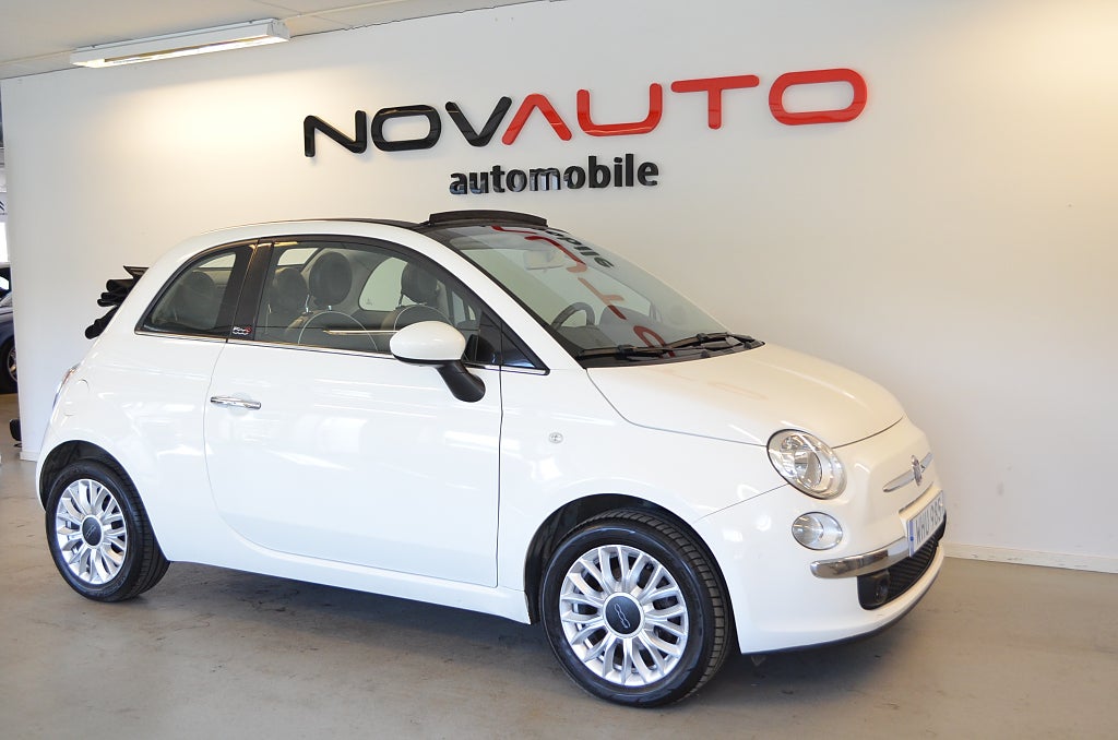 Fiat 500C 1.2 Lounge Cab Automat PDC Bluetooth Svensksåld