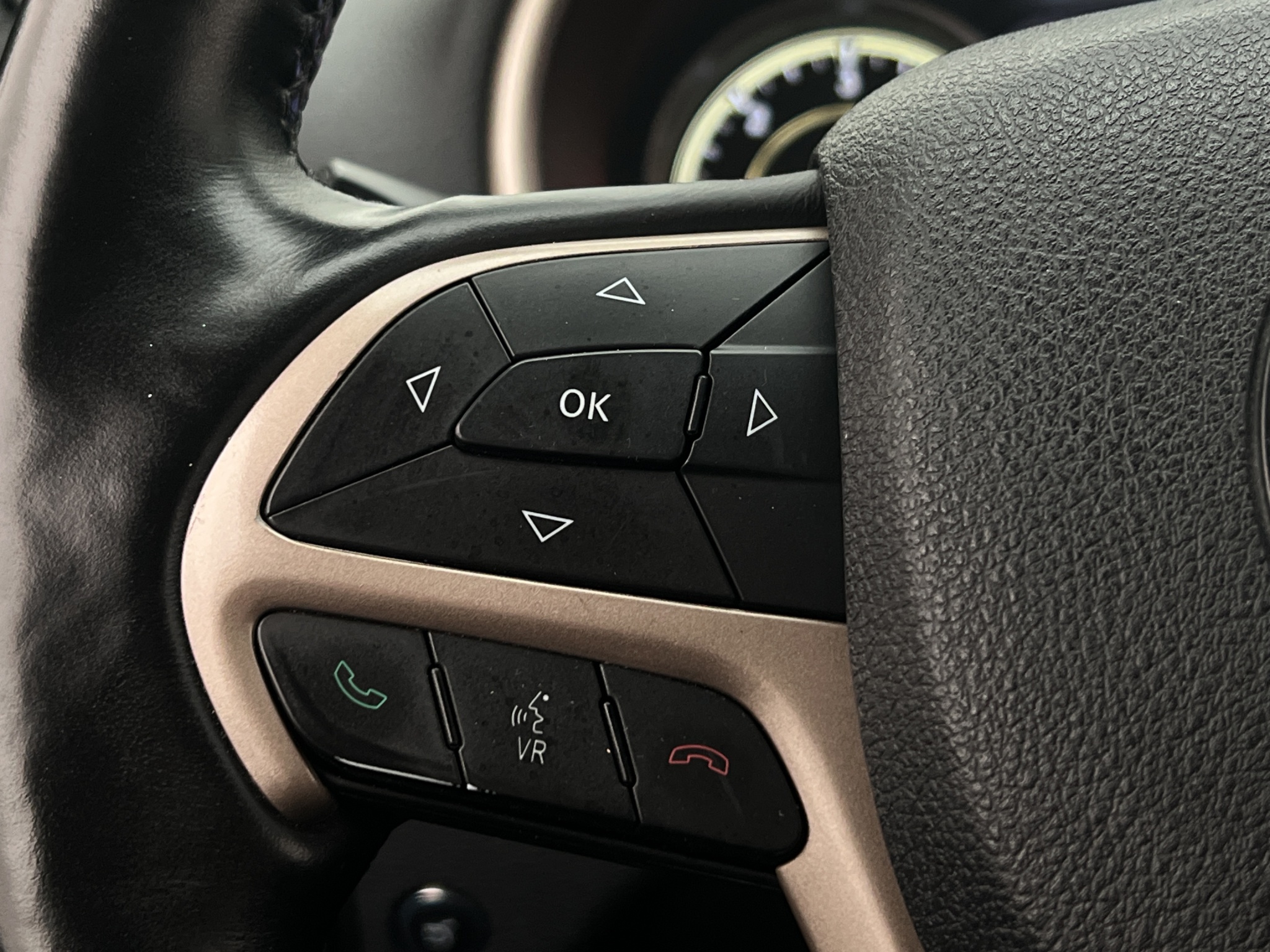 Jeep Cherokee 2014 - miniatyr 17