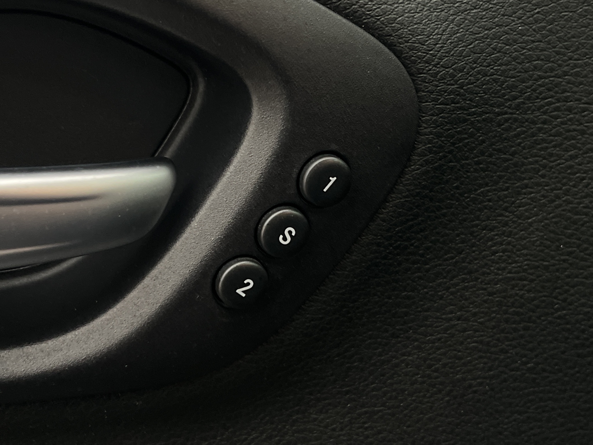 Jeep Cherokee 2014 - miniatyr 10