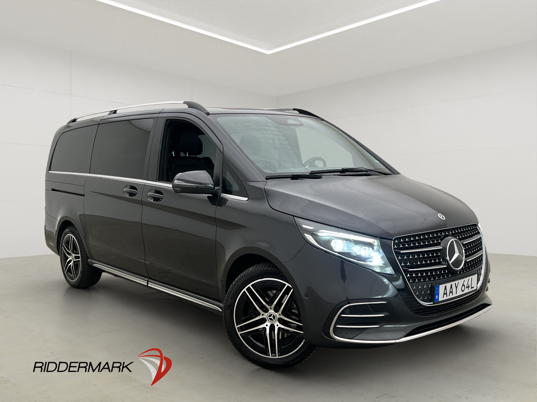 Mercedes-benz V 2025 - bild 1 av 37