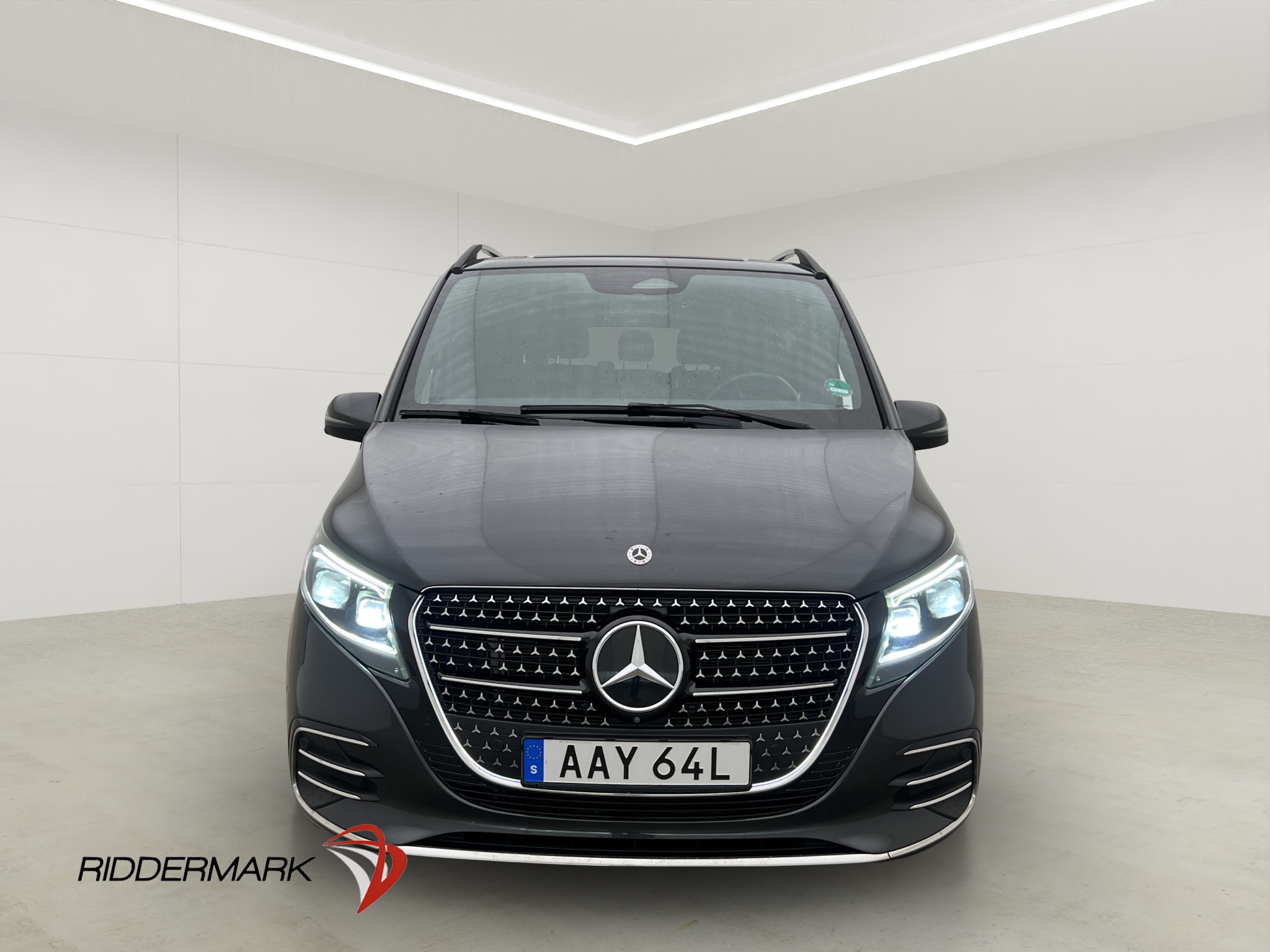 Mercedes-benz V 2025 - miniatyr 7