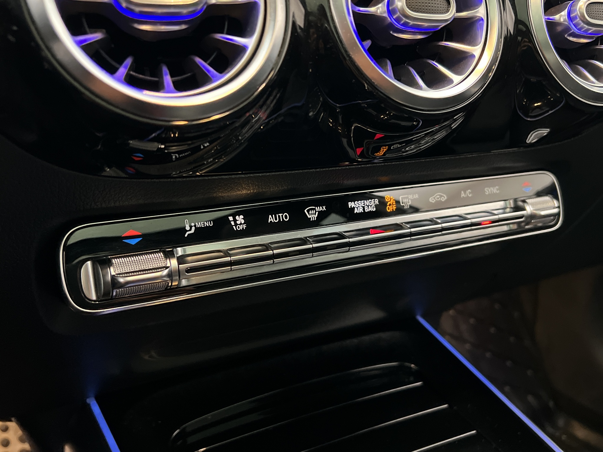Mercedes-benz GLA 2021 - miniatyr 29