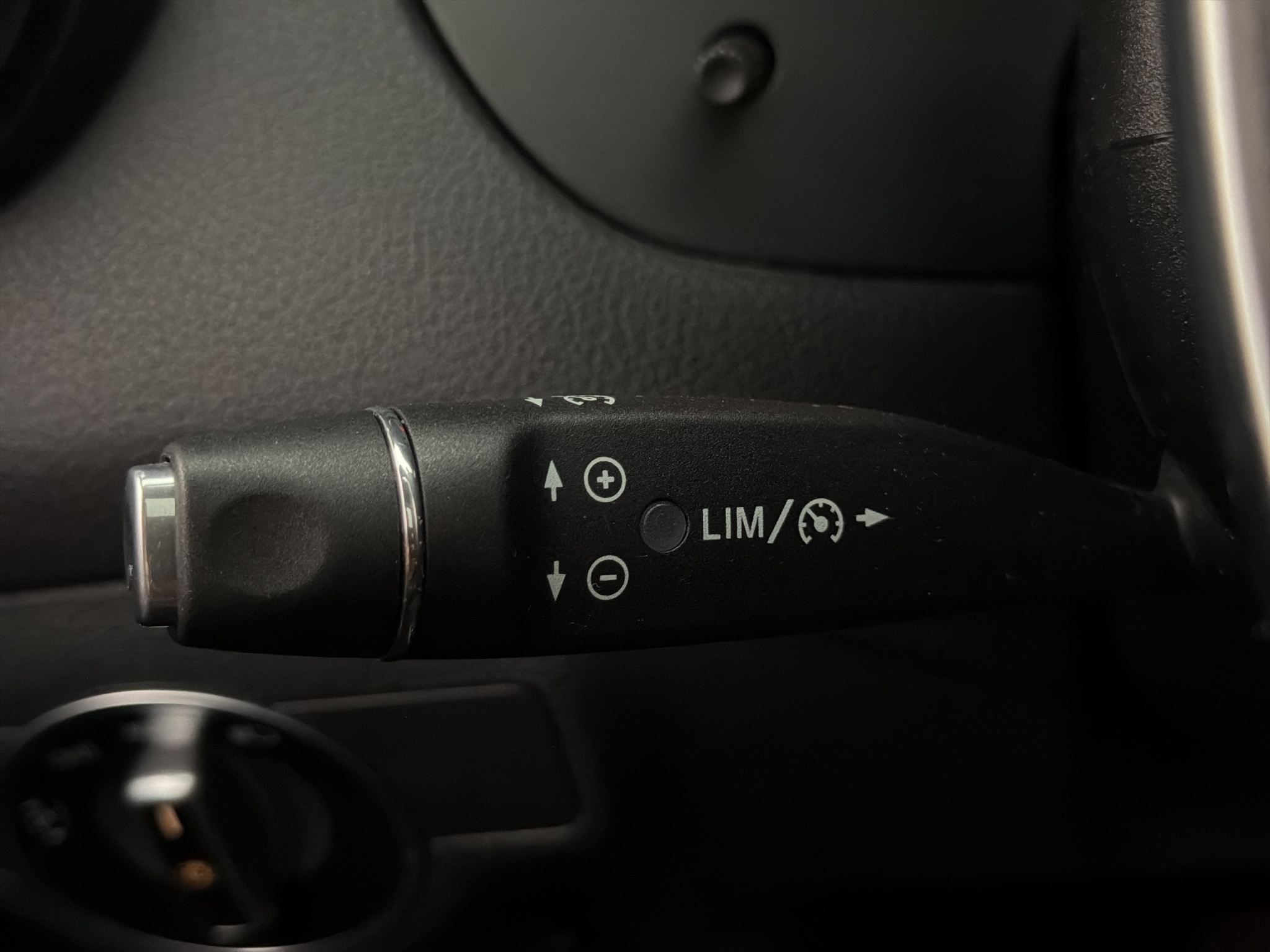 Mercedes-benz CLA 2016 - miniatyr 12
