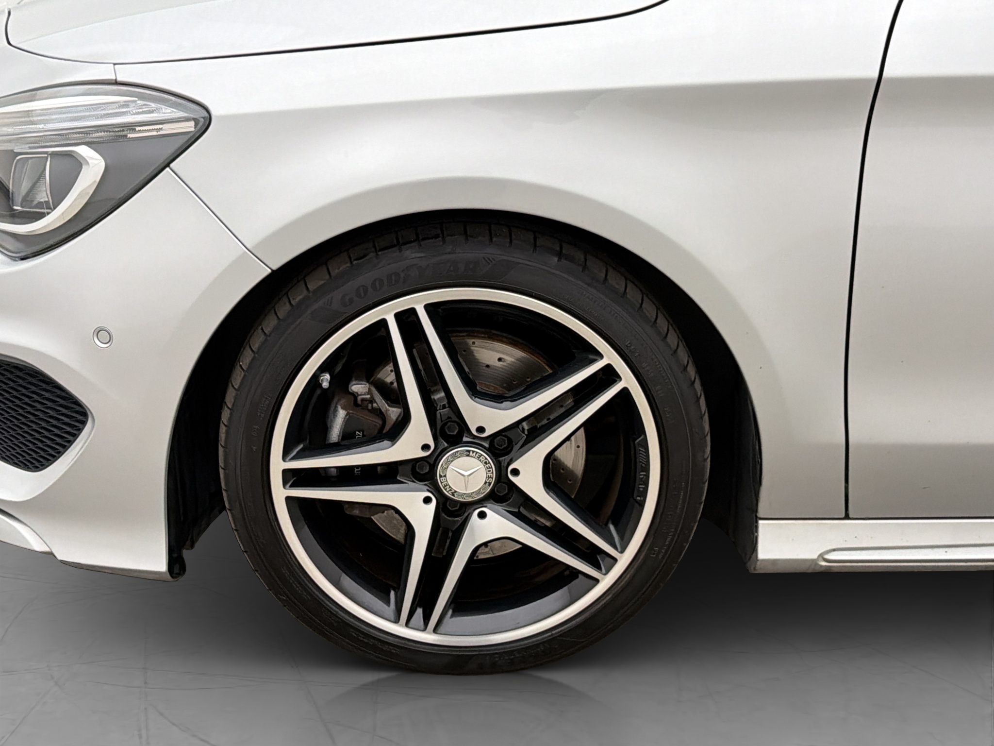 Mercedes-benz CLA 2016 - miniatyr 31