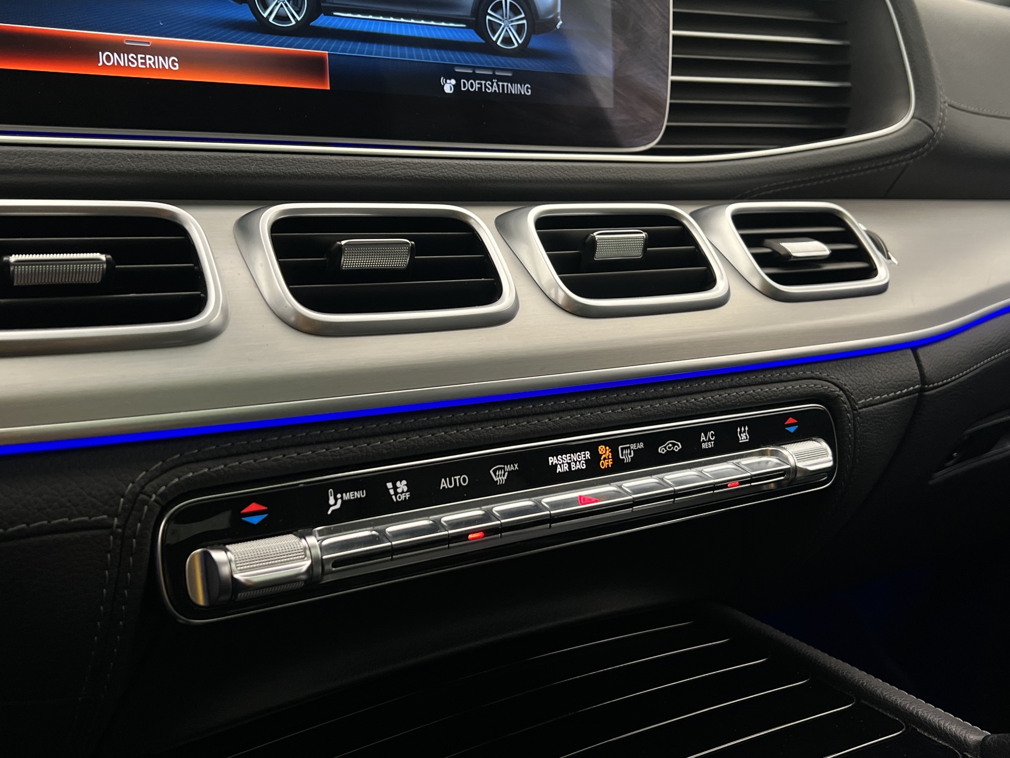 Mercedes-benz GLE 2020 - miniatyr 32