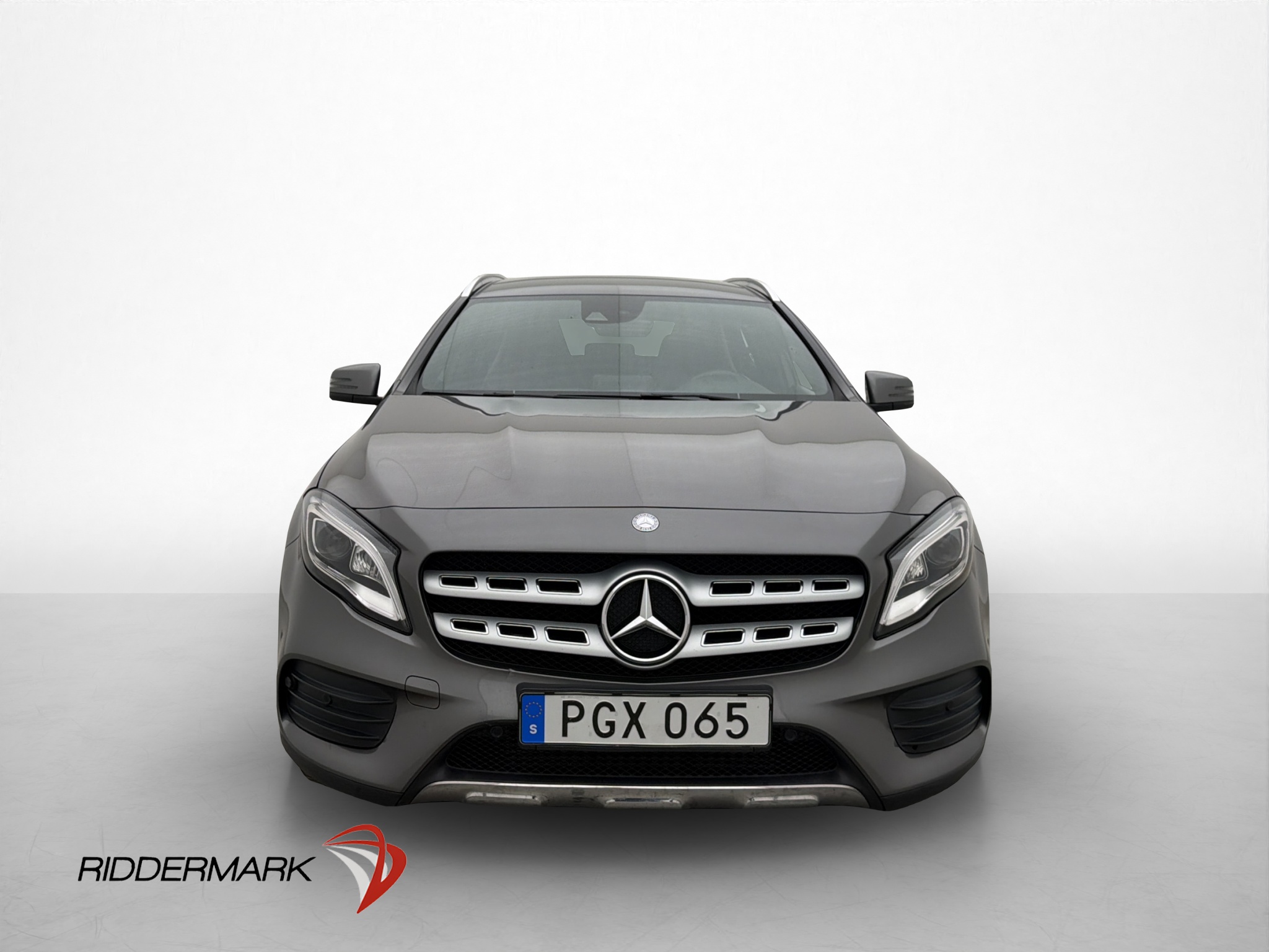Mercedes-benz GLA 2018 - miniatyr 3