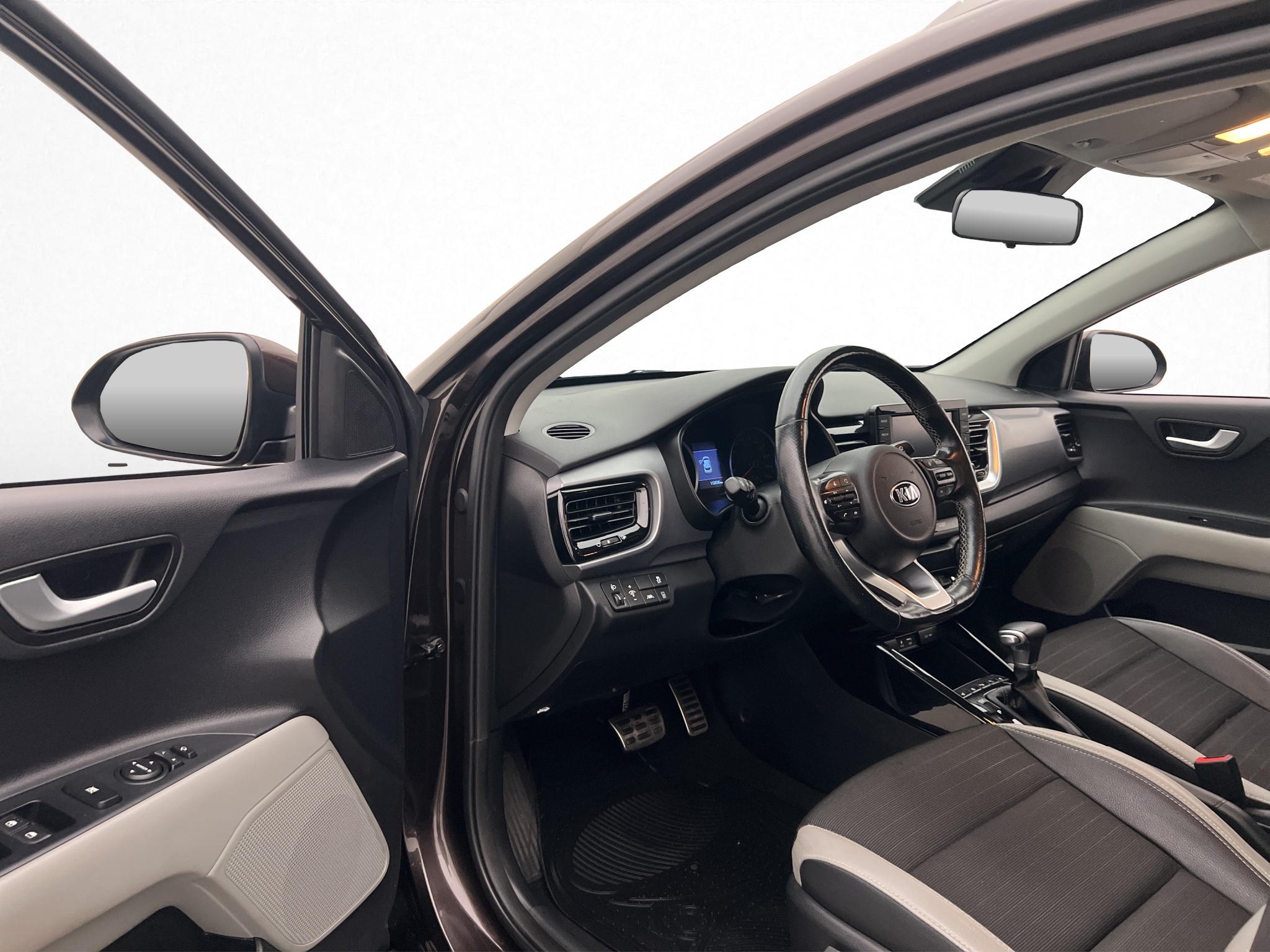 Kia Stonic 2019 - miniatyr 2