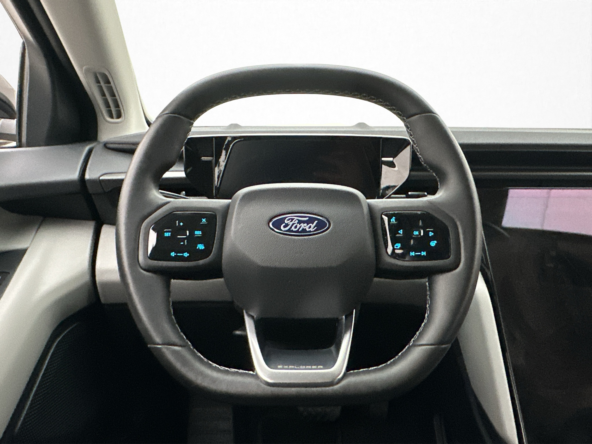Ford Explorer 2025 - miniatyr 10