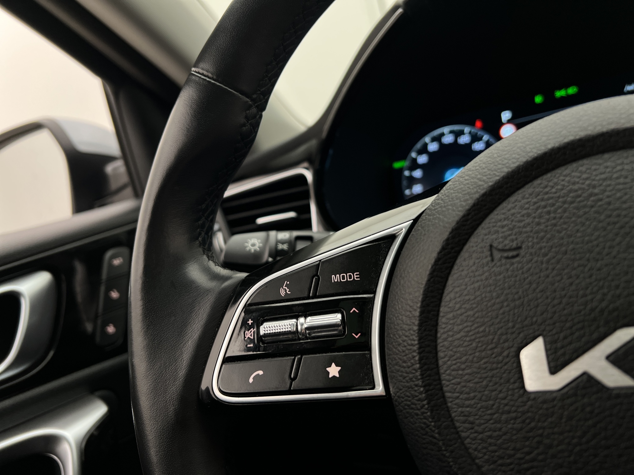 Kia Ceed 2024 - miniatyr 14