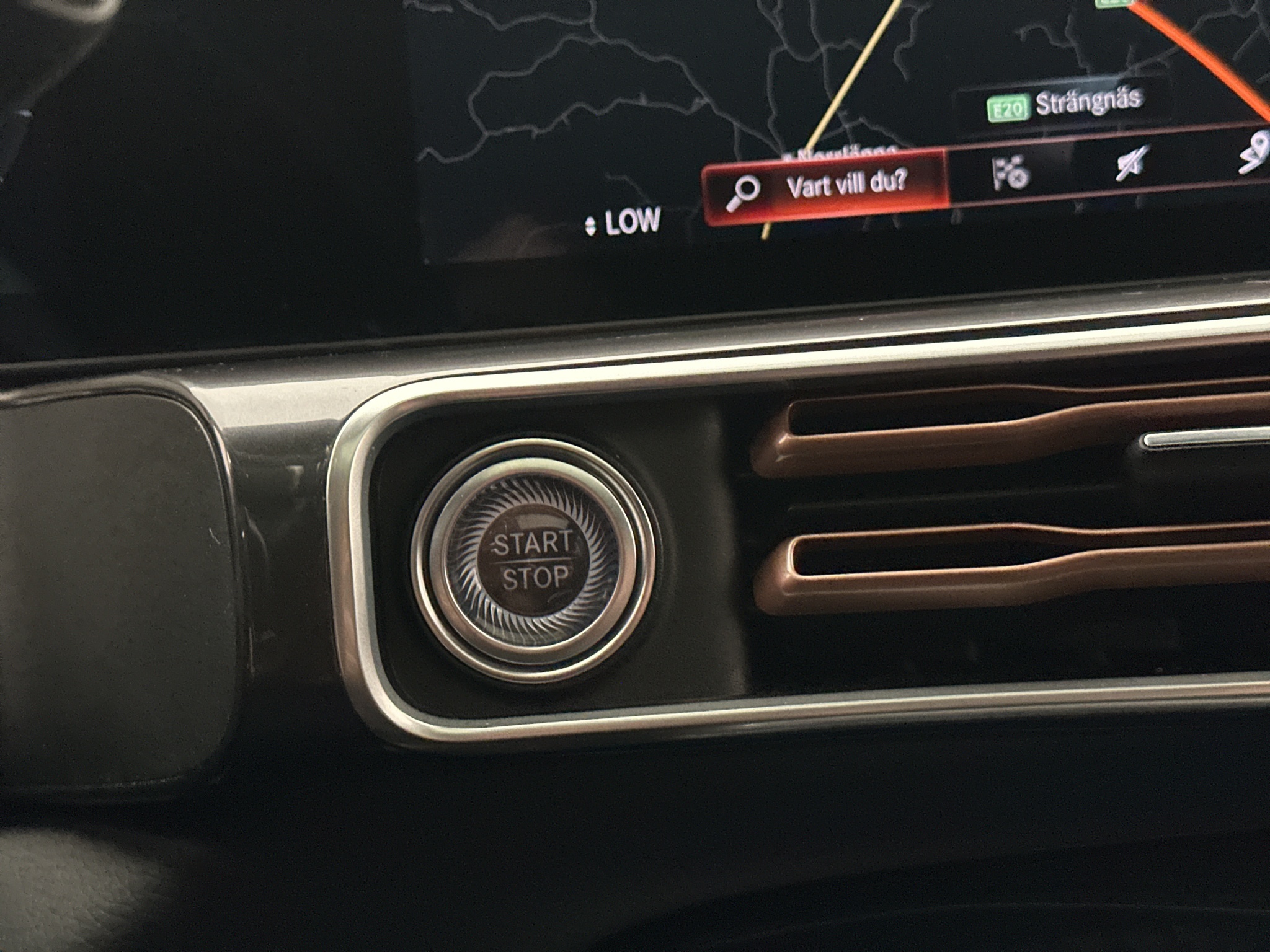 Mercedes-benz EQC 2021 - miniatyr 36