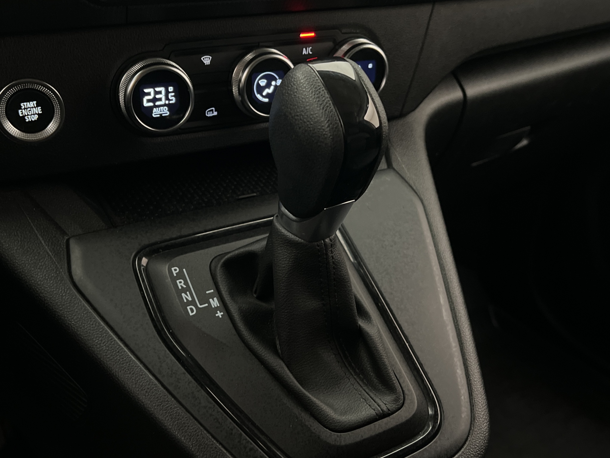 Renault Kangoo 2024 - miniatyr 24