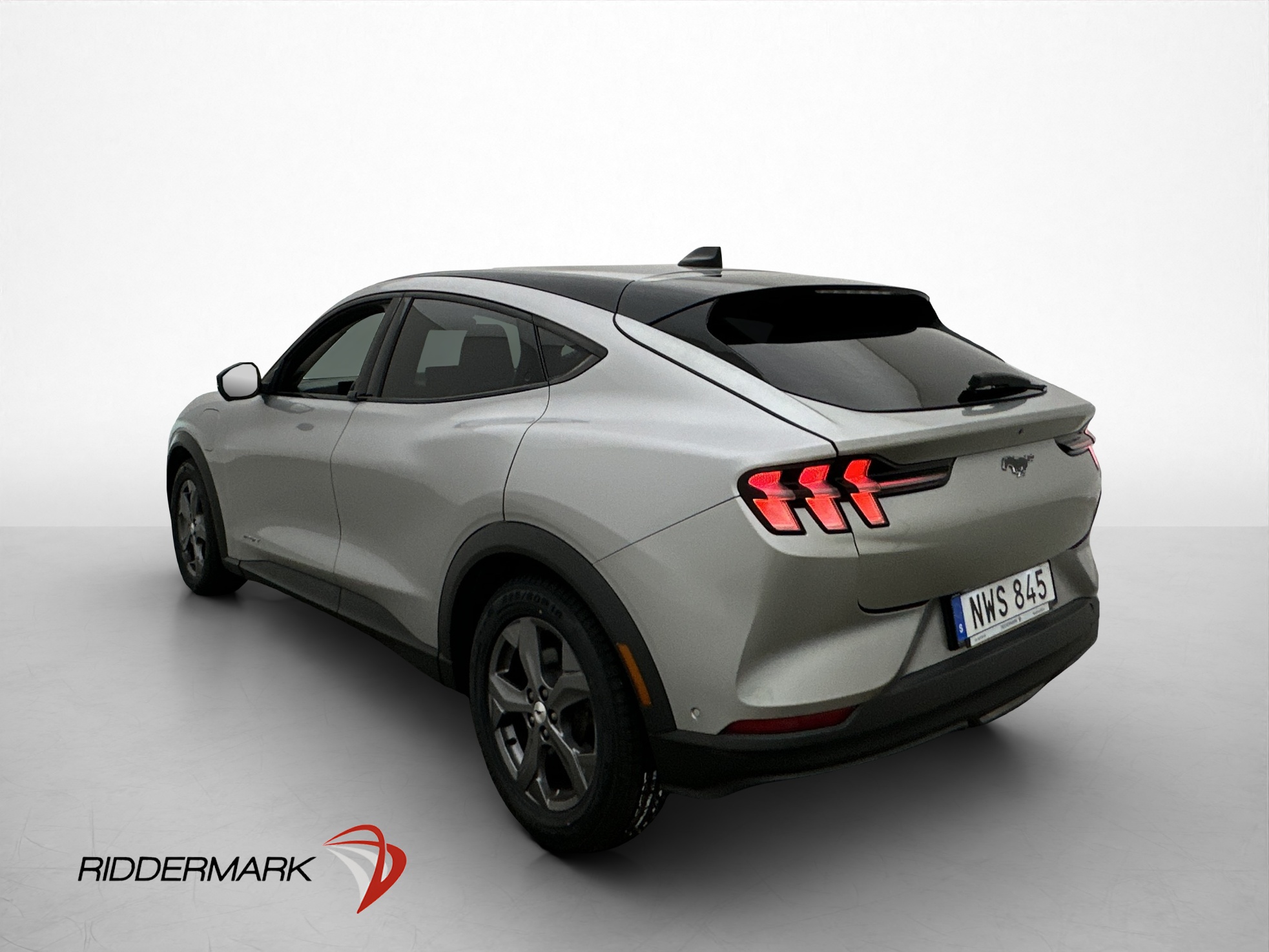 Ford Mustang Mach-E 2021 - miniatyr 9