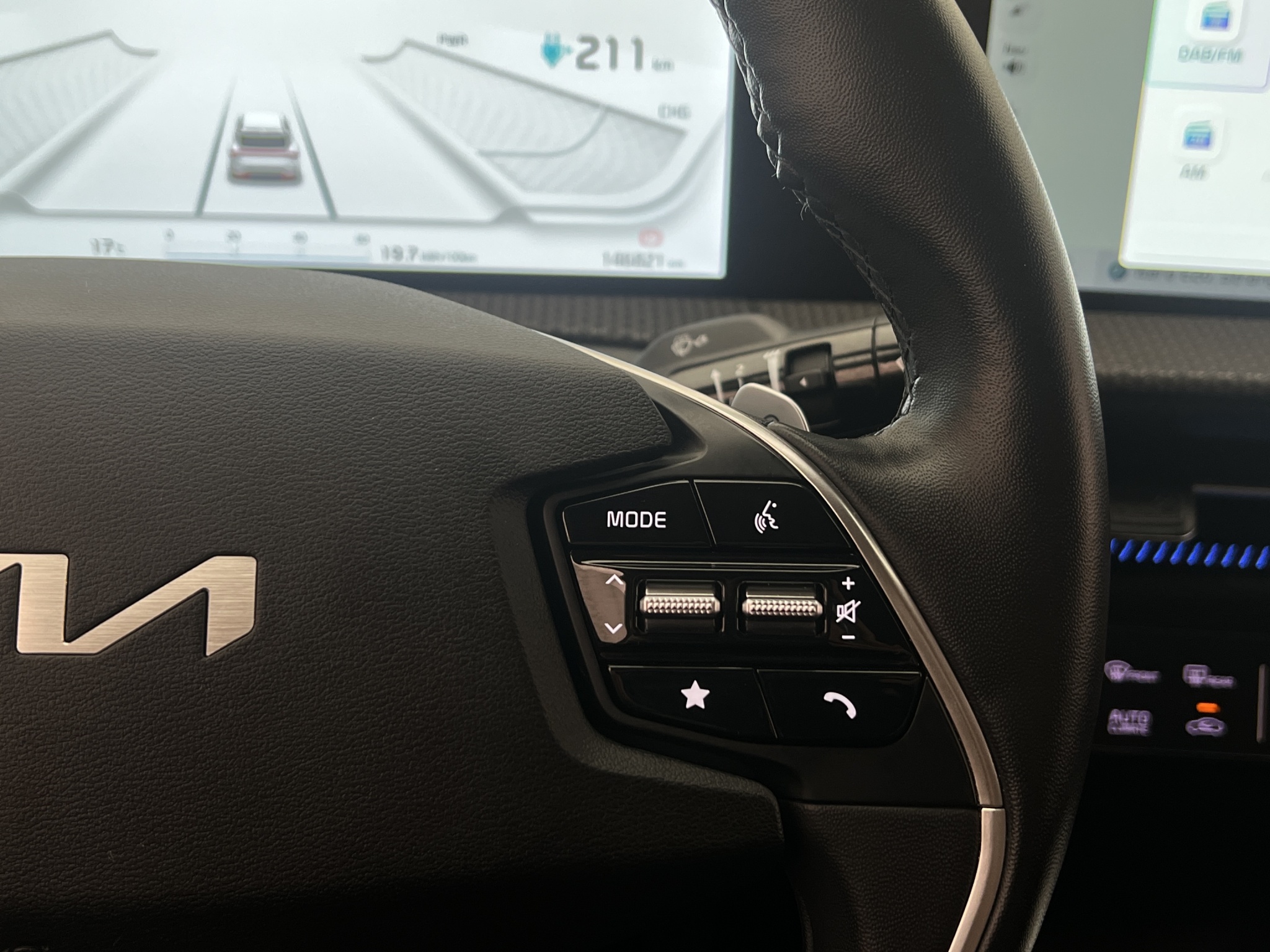 Kia EV6 2023 - miniatyr 18