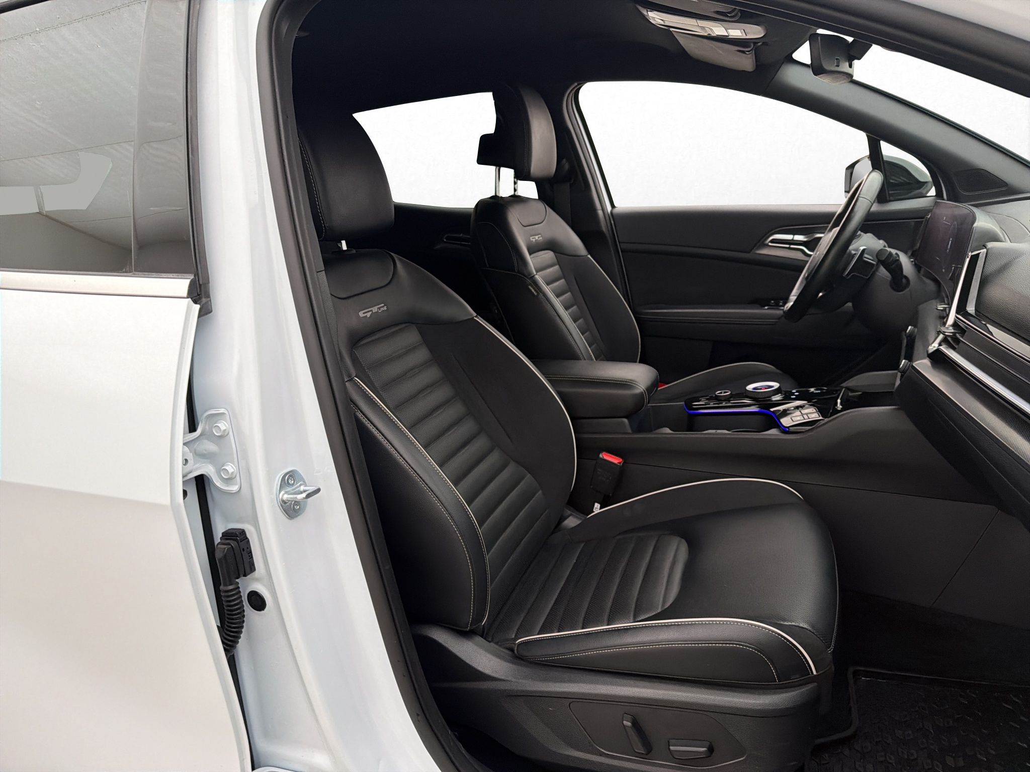 Kia Sportage 2023 - miniatyr 28