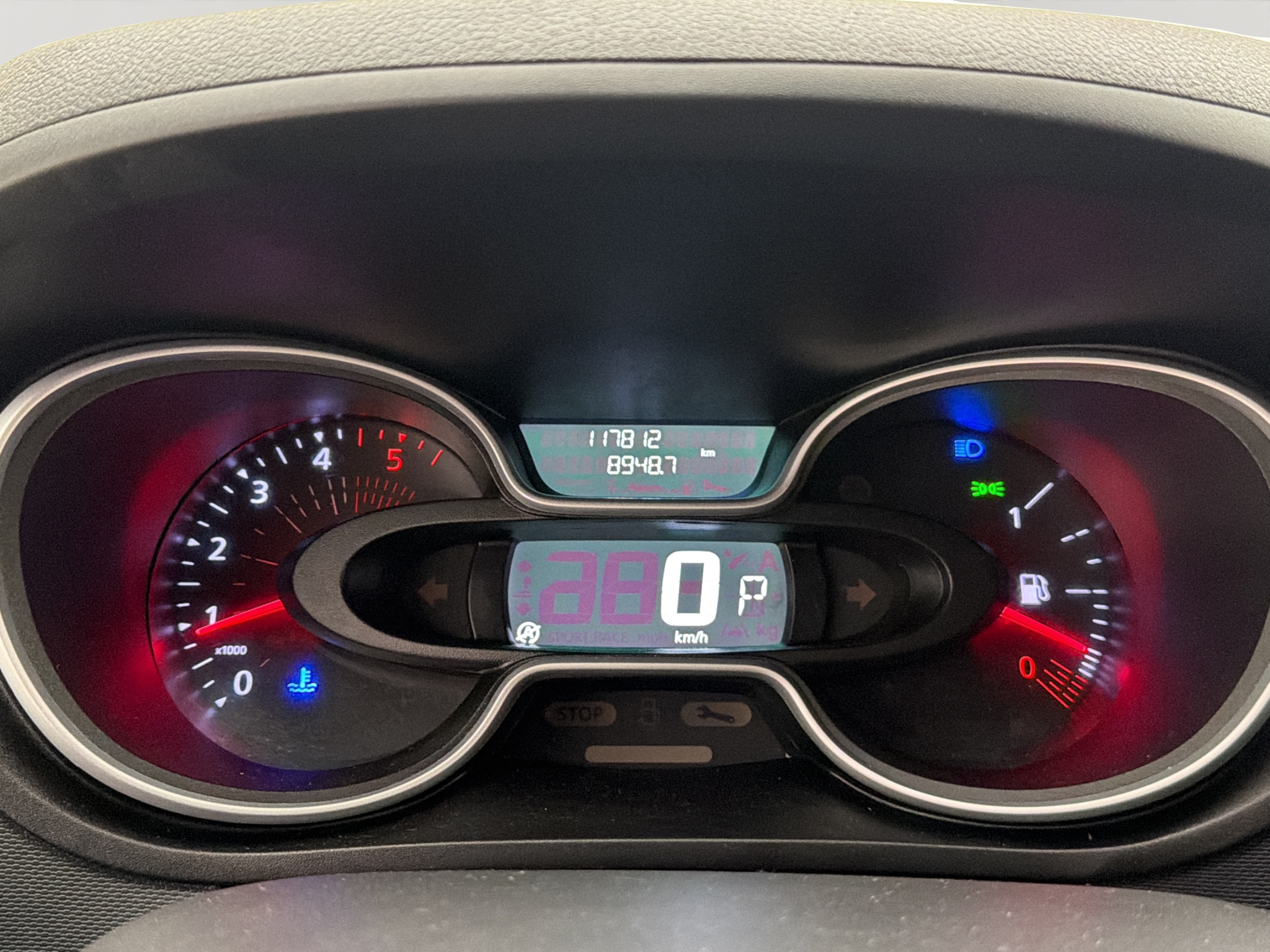 Renault trafic 2020 - miniatyr 18